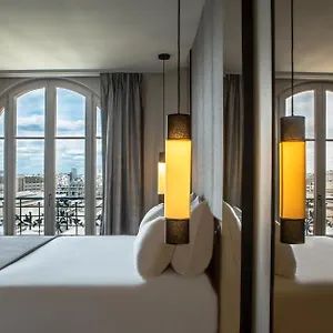 Flanelles Hotell